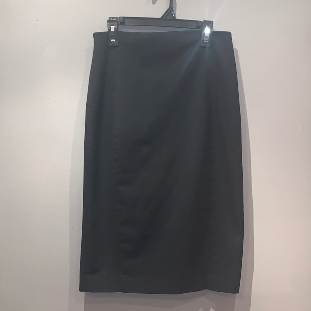2/$40 👸🏻 Express Black Pencil Skirt Size 4 🖤